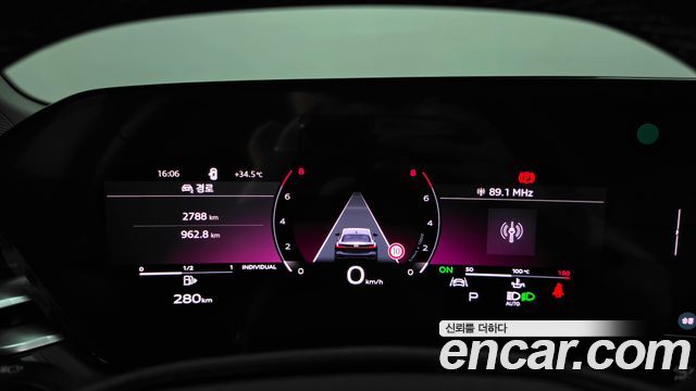 Audi A5 (B10) 40 TFSI Quattro S Line 2025 — фото 8