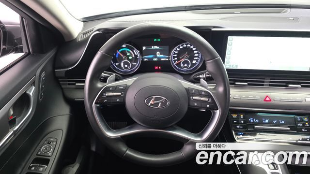 Hyundai Grandeur Hybrid (IG) Exclusive 2022 — фото 13
