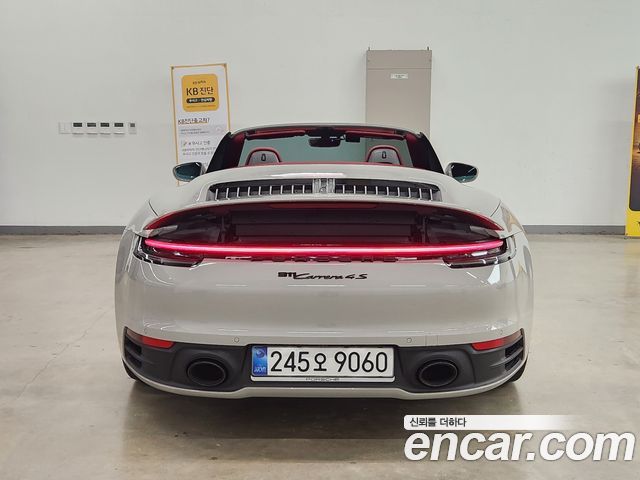 Porsche 911 (992) Carrera 4S Cabriolet 2024 — фото 4