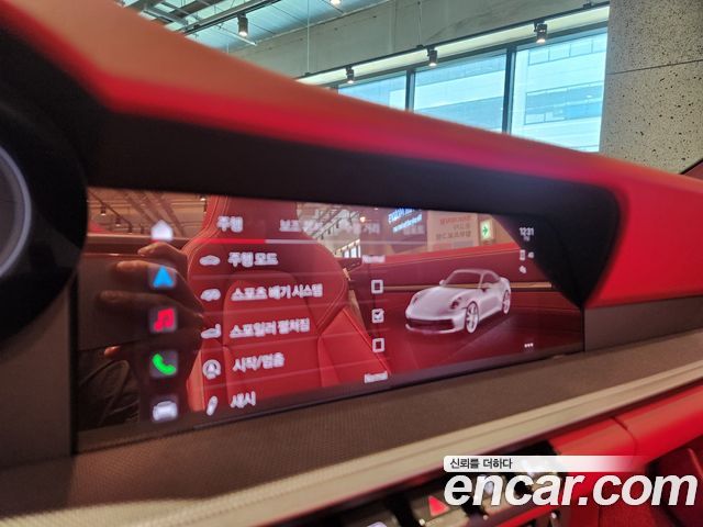 Porsche 911 (992) Carrera 4S Cabriolet 2024 — фото 16