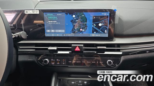 Kia Sportage (V) Gasoline 1.6 Turbo 2WD Signature 2025 — фото 14