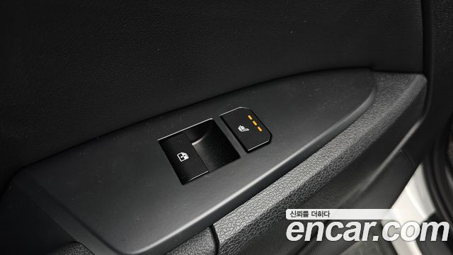 Kia Sportage (V) Gasoline 1.6 Turbo 2WD Signature 2025 — фото 20