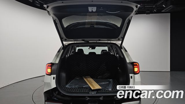 Kia Sportage (V) Gasoline 1.6 Turbo 2WD Signature 2025 — фото 28
