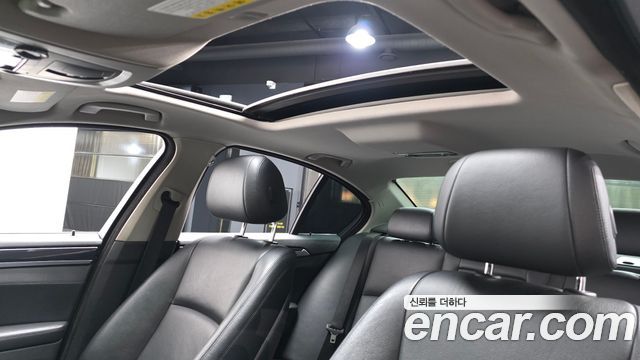 BMW 5 Series (F10) 520d xDrive 2014 — фото 19