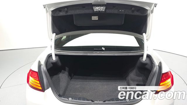 BMW 5 Series (F10) 520d xDrive 2014 — фото 20