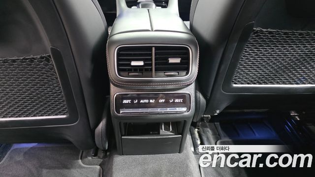 Mercedes-Benz GLE-Class (W167) AMG GLE53 4MATIC+ 2021 — фото 36