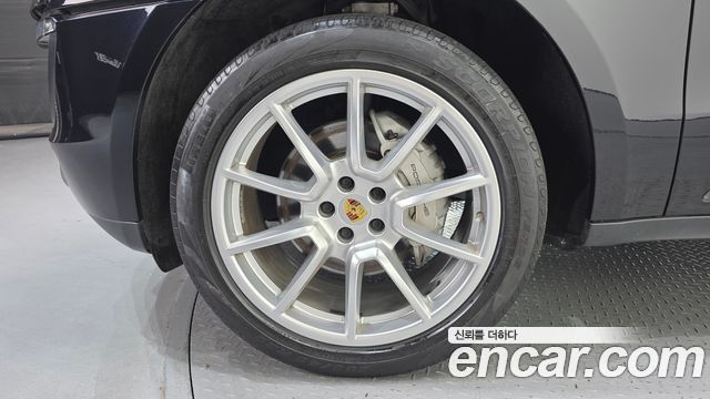 Porsche Macan 3.0 S Diesel 95B 2017 — фото 5