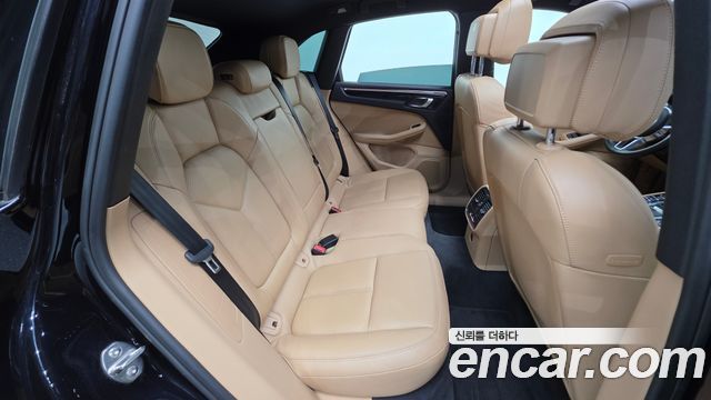 Porsche Macan 3.0 S Diesel 95B 2017 — фото 23
