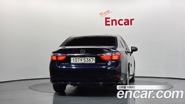 Lexus ES300h premium XV60 2015 — фото 4