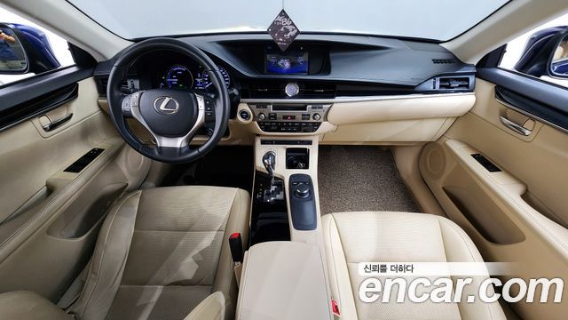 Lexus ES300h premium XV60 2015 — фото 7