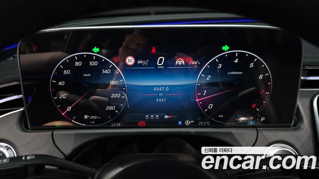 Mercedes-Benz E-Class (W214) E200 Avantgarde 2025 — фото 8