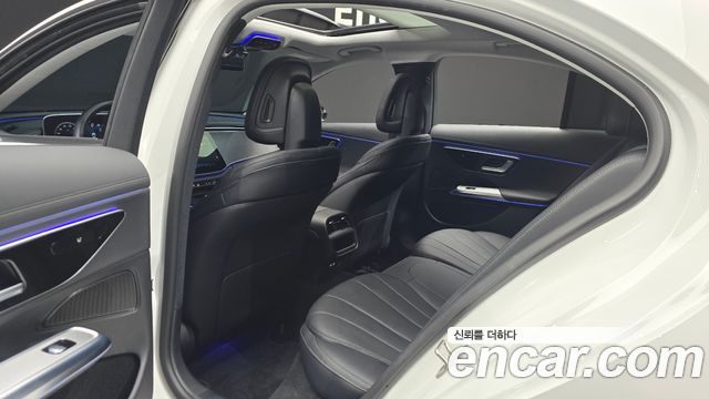 Mercedes-Benz E-Class (W214) E200 Avantgarde 2025 — фото 11