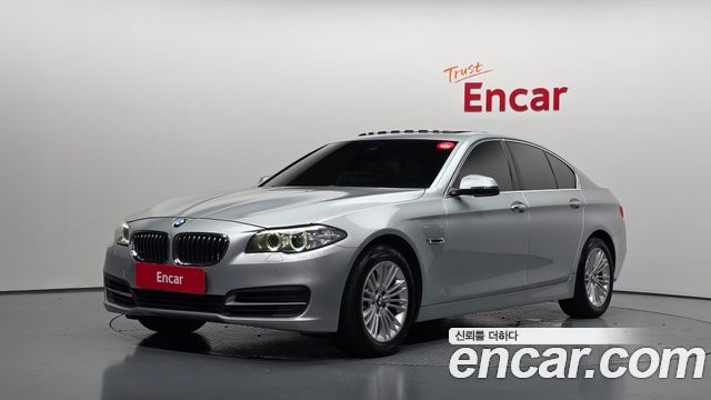 BMW 5 Series (F10) 520d