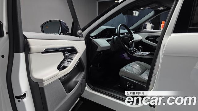 Land Rover Range Rover Evoque (II) P250 SE 2022 — фото 10