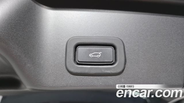 Land Rover Range Rover Evoque (II) P250 SE 2022 — фото 15