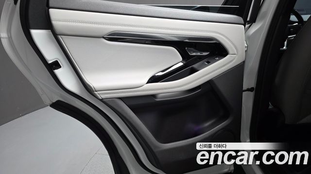Land Rover Range Rover Evoque (II) P250 SE 2022 — фото 25