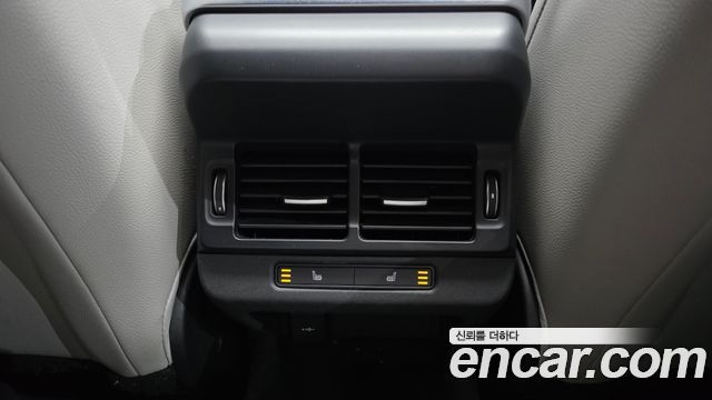 Land Rover Range Rover Evoque (II) P250 SE 2022 — фото 30