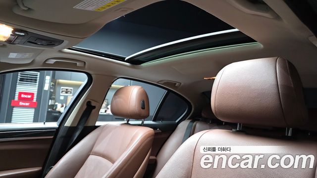 BMW 5 Series (F10) 520d 2015 — фото 19