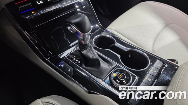 Kia Mohave The Master Diesel 3.0 4WD 5-Seater Platinum 2021 — фото 9