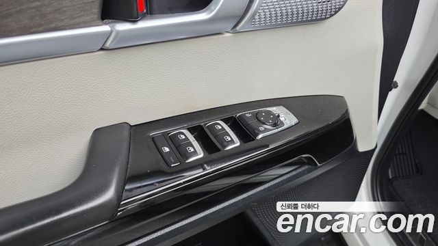 Kia Mohave The Master Diesel 3.0 4WD 5-Seater Platinum 2021 — фото 30
