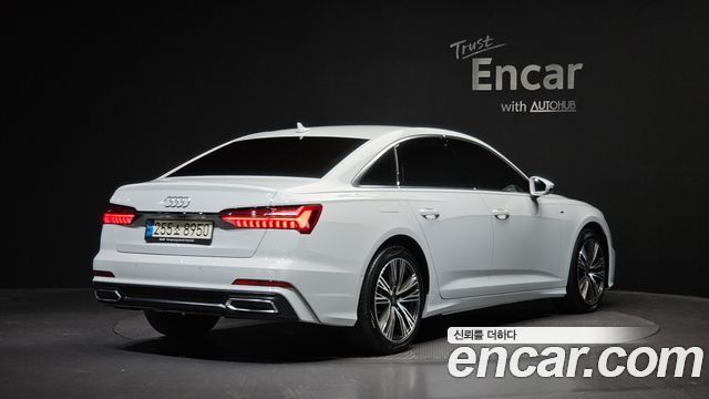 Audi A6 (C8) 40 TDI Quattro Premium 2021 — фото 2
