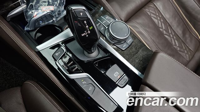BMW 5 Series (G30) 530d M Sport Package 2017 — фото 9