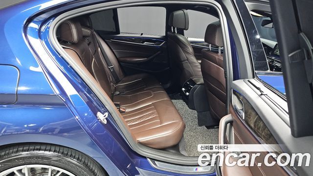 BMW 5 Series (G30) 530d M Sport Package 2017 — фото 15