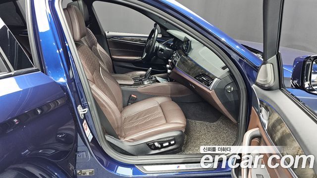 BMW 5 Series (G30) 530d M Sport Package 2017 — фото 32