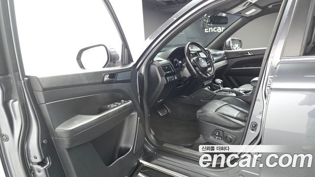 KG Mobility (SsangYong) Rexton Sports Khan Diesel 2.2 4WD Prestige Special (5-Link) 2021 — фото 10