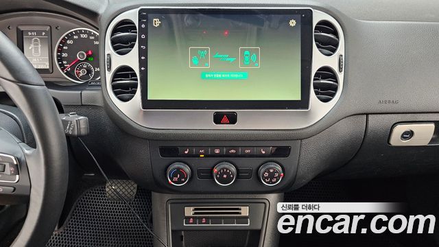Volkswagen Tiguan 2.0 TDI Comfort 5N 2016 — фото 14