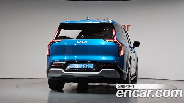 Kia EV9 Long Range 4WD Earth 2024 — фото 4