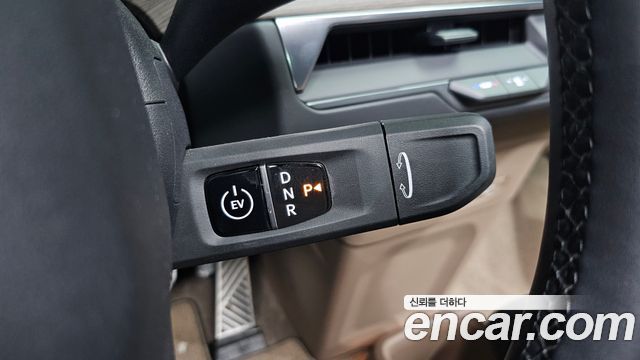 Kia EV9 Long Range 4WD Earth 2024 — фото 9