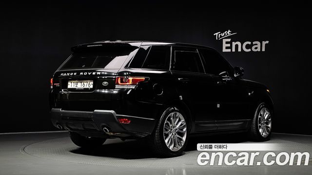 Land Rover Range Rover Sport (II) 3.0 SDV6 HSE Dynamic 2015 — фото 2