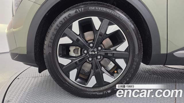 Kia Sportage (V) Gasoline 1.6 Turbo 2WD Signature Gravity 2022 — фото 5