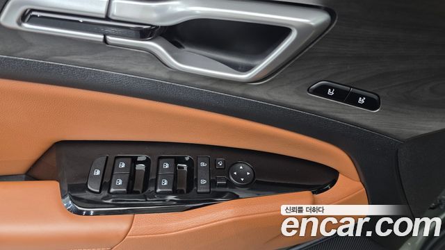 Kia Sportage (V) Gasoline 1.6 Turbo 2WD Signature Gravity 2022 — фото 27