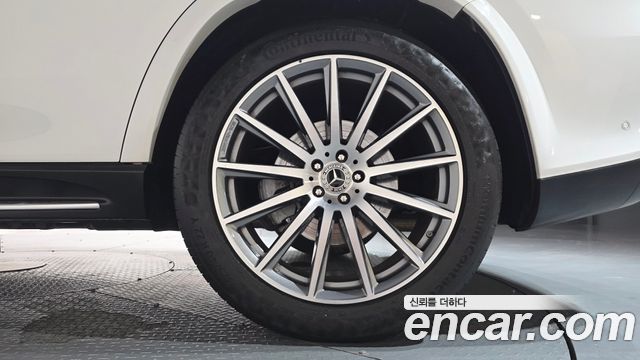 Mercedes-Benz GLS-Class (X167) GLS580 4MATIC 2021 — фото 25