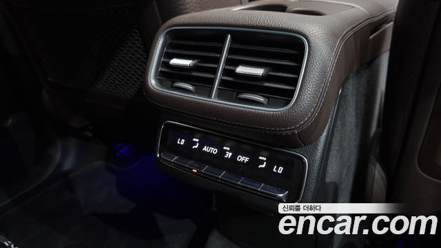 Mercedes-Benz GLS-Class (X167) GLS580 4MATIC 2021 — фото 35