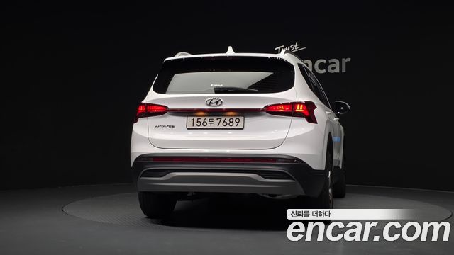 Hyundai Santa Fe Diesel 2.2 2WD Prestige 2021 — фото 4