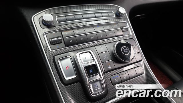 Hyundai Santa Fe Diesel 2.2 2WD Prestige 2021 — фото 9
