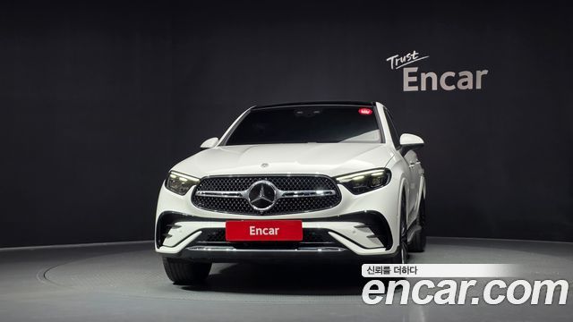 Mercedes-Benz GLC-Class (X254) GLC300 4MATIC Coupe 2024 — фото 3