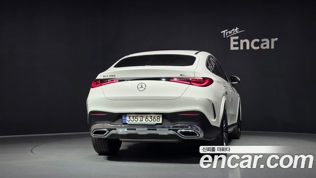 Mercedes-Benz GLC-Class (X254) GLC300 4MATIC Coupe 2024 — фото 4