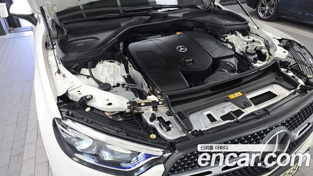 Mercedes-Benz GLC-Class (X254) GLC300 4MATIC Coupe 2024 — фото 6