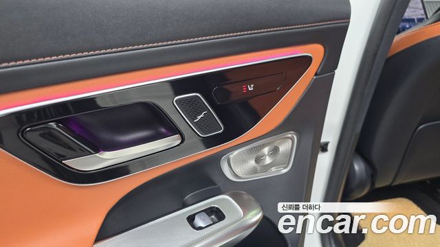 Mercedes-Benz GLC-Class (X254) GLC300 4MATIC Coupe 2024 — фото 22