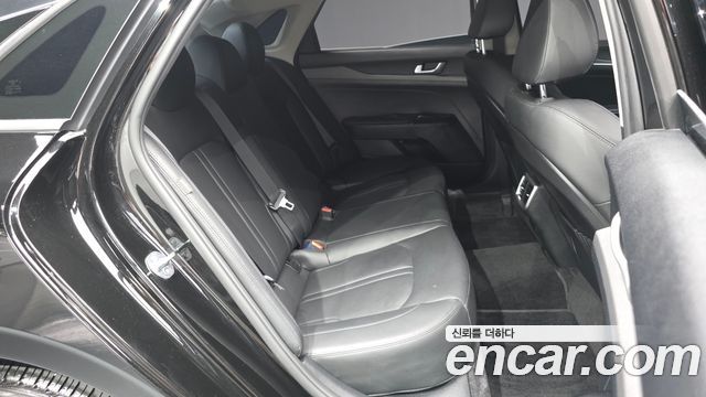 Kia K5 (III) 2.0 Prestige 2024 — фото 12