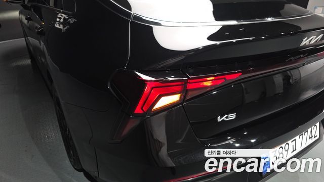 Kia K5 (III) 2.0 Prestige 2024 — фото 23