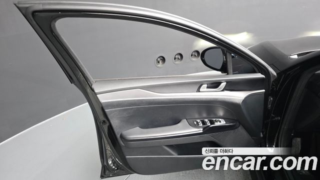 Kia K5 (III) 2.0 Prestige 2024 — фото 24