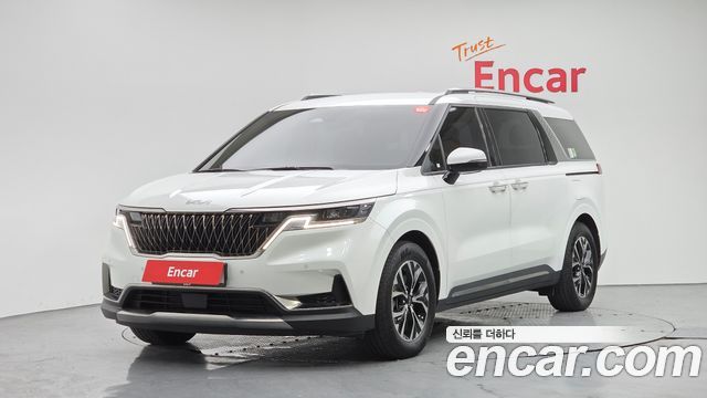 Kia Carnival (IV) Gasoline 9-Seater Signature 2023 — фото 1