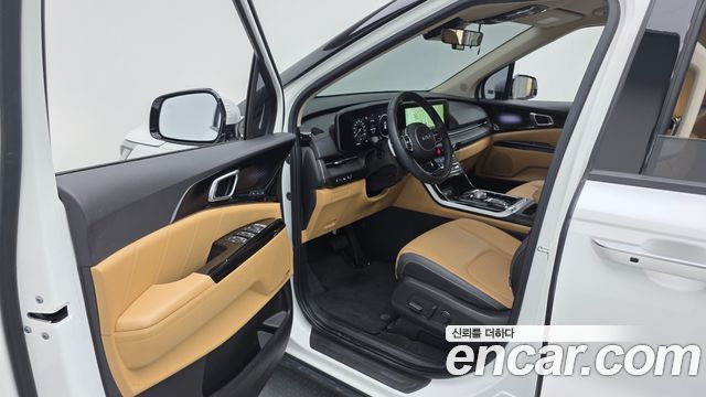 Kia Carnival (IV) Gasoline 9-Seater Signature 2023 — фото 10