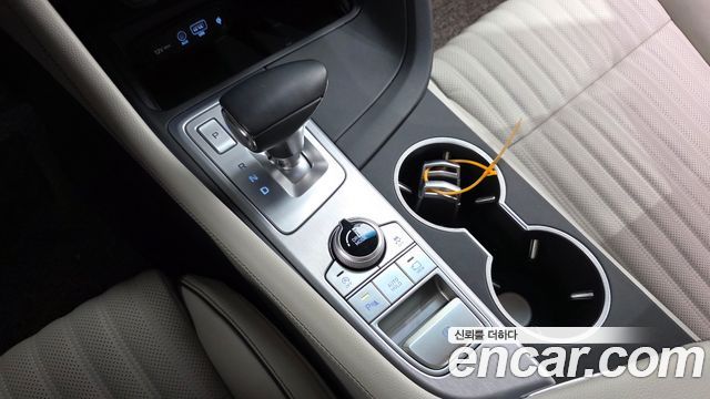 Genesis G70 2.0T AWD Elite 2019 — фото 9