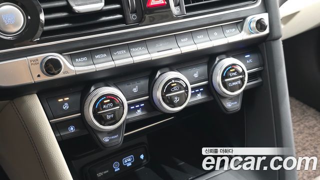 Genesis G70 2.0T AWD Elite 2019 — фото 23